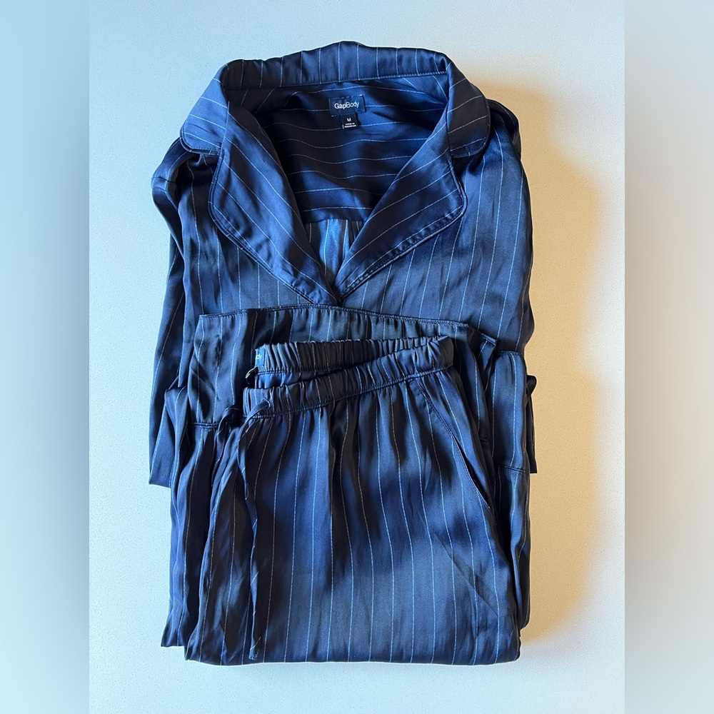 GapBody Navy Satin Striped Pajama Set